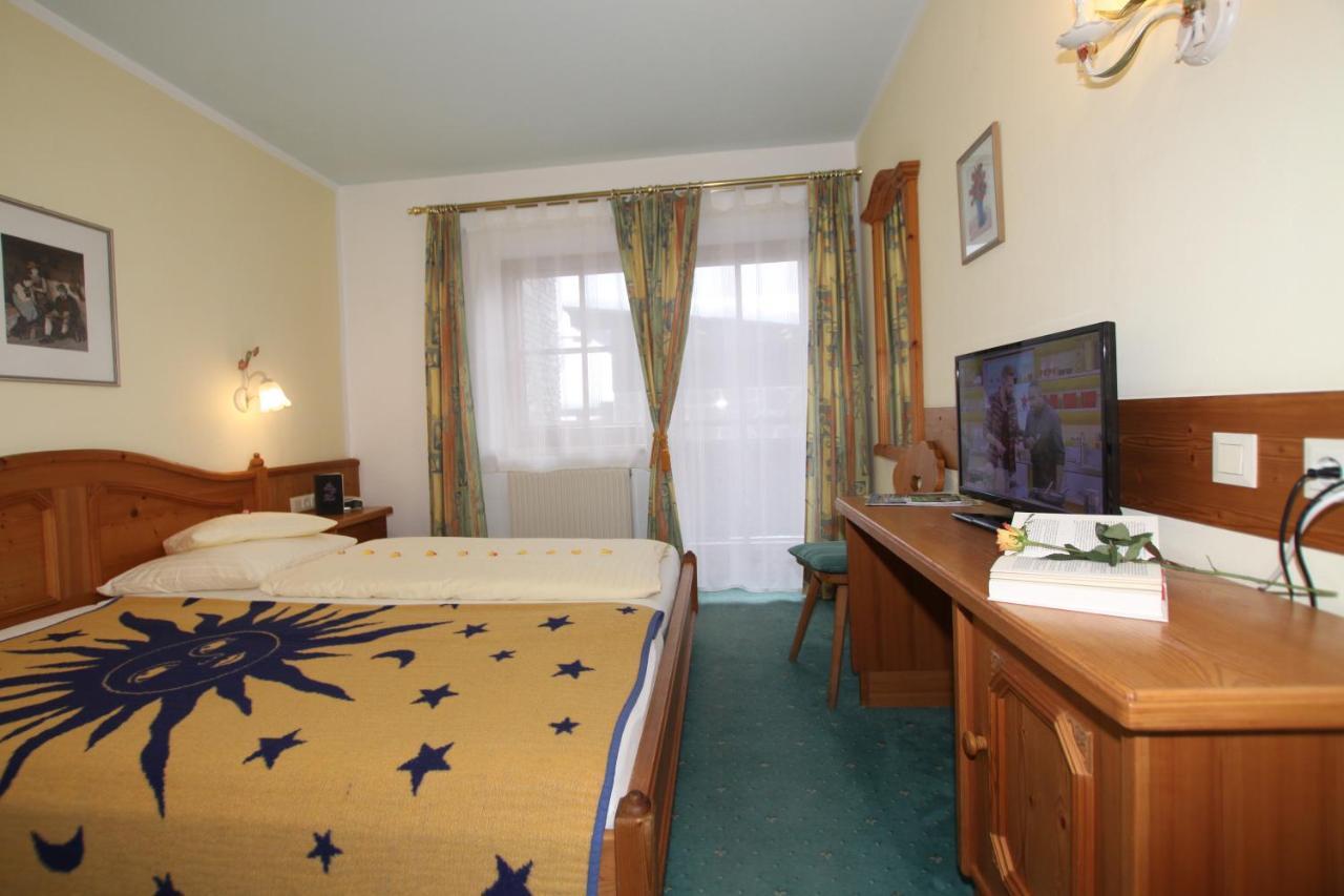 Hotel Sonne St. Johann in Tirol Eksteriør billede