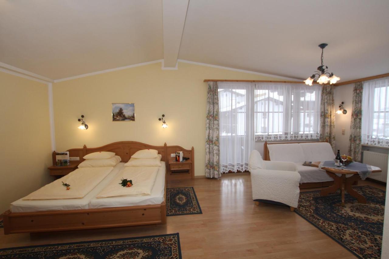 Hotel Sonne St. Johann in Tirol Eksteriør billede